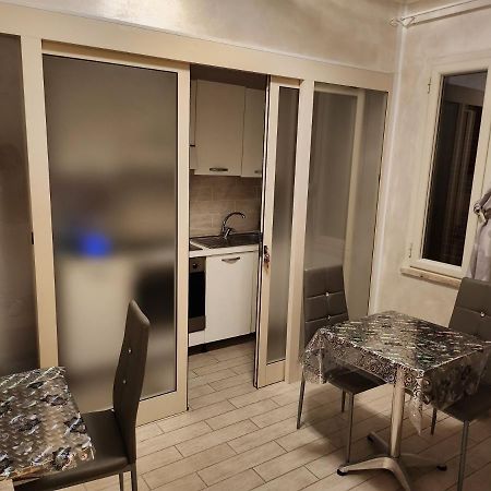 Rosilienza Suites Private Spa, Patio Garden Free Trasfer To & From Airport Fiumicino Exteriér fotografie