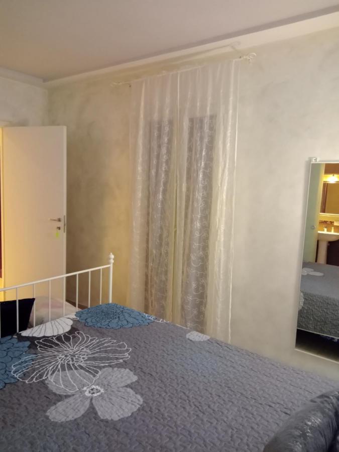 Rosilienza Suites Private Spa, Patio Garden Free Trasfer To & From Airport Fiumicino Exteriér fotografie